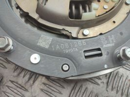 Toyota Yaris Kit d'embrayage 