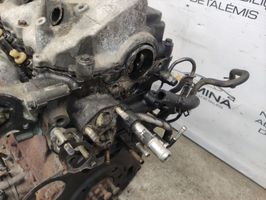 Toyota Avensis T250 Moteur 221000G010