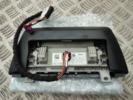 BMW 2 F45 Panel / Radioodtwarzacz CD/DVD/GPS 879822101