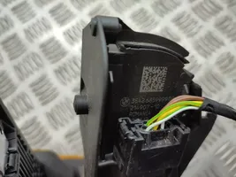 BMW 2 F45 Accelerator throttle pedal 21490710