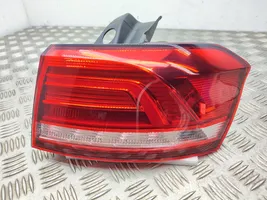 Volkswagen PASSAT B8 Lampy tylne / Komplet 