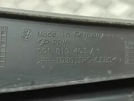 Volkswagen Golf VII Podszybie przednie 5G1819403A