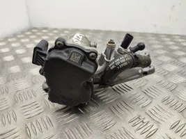 Volkswagen PASSAT B8 Throttle valve 04L128059AA