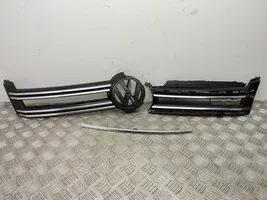 Volkswagen Tiguan Grille calandre supérieure de pare-chocs avant 5N0853767H