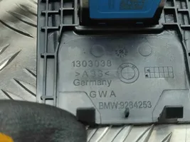 BMW 2 F45 Gniazdo / Złącze USB 8711939