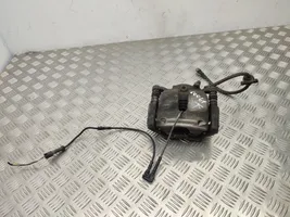 BMW 2 F45 Bremssattel vorne 