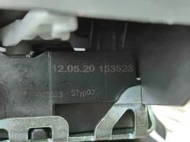 Volkswagen T-Cross Aizmugurējā pārsega slēdzene 2G6827505B