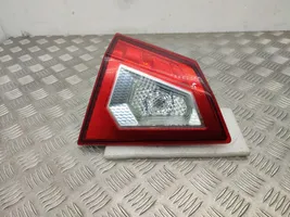 Suzuki Vitara (LY) Lampy tylnej klapy bagażnika 