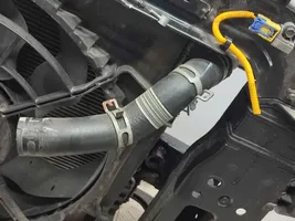 KIA Sportage Pannello di supporto del radiatore 