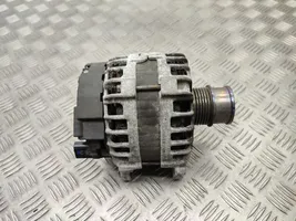 Volkswagen PASSAT B8 Generatore/alternatore 04E903021P