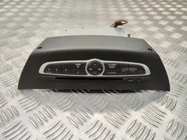 Renault Laguna III Panel / Radioodtwarzacz CD/DVD/GPS 281150013R