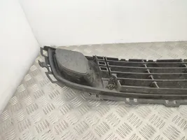 Citroen C5 Etupuskurin alempi jäähdytinsäleikkö 9681052677