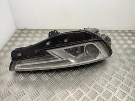 Audi A4 S4 B9 Lampa przednia 8W0941006