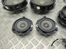 Audi Q2 - Kit del sistema de audio 81A035466B