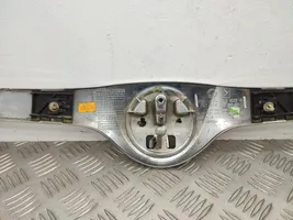 Skoda Roomster (5J) Griglia superiore del radiatore paraurti anteriore 5J0853633A