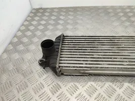 Opel Vivaro Radiatore intercooler 8200219497