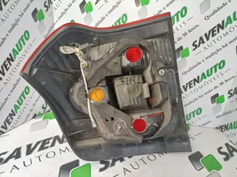 Toyota Corolla E120 E130 Lampy tylnej klapy bagażnika 