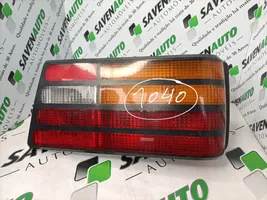 Ford Orion Lampy tylnej klapy bagażnika 