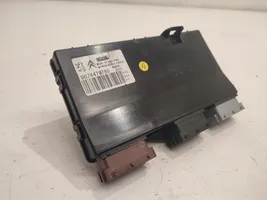 Citroen C5 Door control unit/module 9674479780