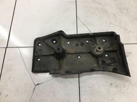 Toyota Verso Couvre soubassement arrière 581680F010