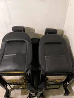 Ford Kuga I Fotele / Kanapa / Komplet 