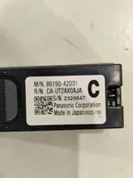 Toyota RAV 4 (XA50) Connecteur/prise USB 8619042031