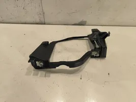 BMW 5 E60 E61 Headlight/headlamp mounting bracket 15873700