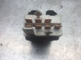 Volkswagen Lupo Botón interruptor de luz de peligro 6N0953235