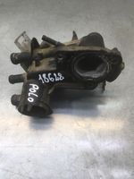 Volkswagen Polo Termostaatin kotelo 032121111