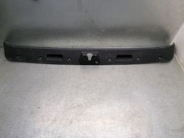 Mercedes-Benz E W211 Rivestimento serratura portellone posteriore/bagagliaio A2117470187