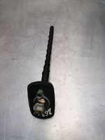 KIA Carens II GPS-pystyantenni 962001D200