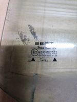 Seat Leon (1M) Vetro del finestrino della portiera posteriore E243R007022