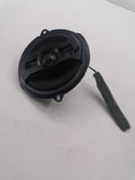 Renault Clio III Enceinte de porte arrière 8200110683