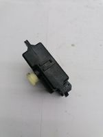 Subaru Impreza II Moteur / actionneur de volet de climatisation 3B60030850