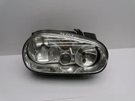 Volkswagen Golf IV Lampa przednia 1J1941016C