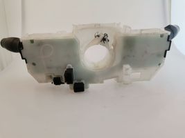 Renault Master III Leva/interruttore dell’indicatore di direzione e tergicristallo 681720006