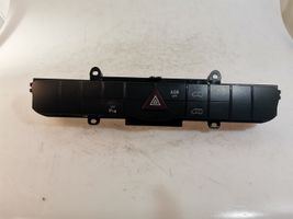 Volkswagen Crafter Avārijas lukturu slēdzis A9068702110