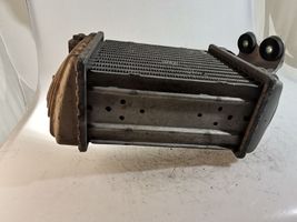 Audi TT Mk1 Välijäähdyttimen jäähdytin 8L9145806B