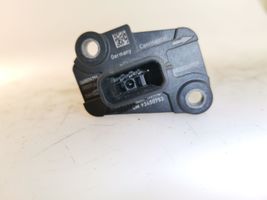 Opel Vivaro Mass air flow meter 226807131R