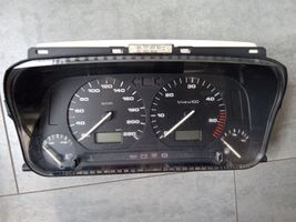 Volkswagen Golf III Compteur de vitesse tableau de bord 5411004600