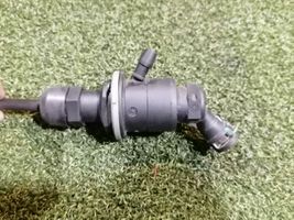 Renault Master III Clutch master cylinder 8200673232