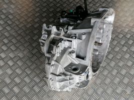 Renault Trafic III (X82) Manual 6 speed gearbox 320105040R