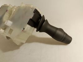 Renault Master III Interruptor/palanca de limpiador de luz de giro 255671883R