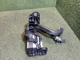 Renault Master III Clutch pedal 306106218R