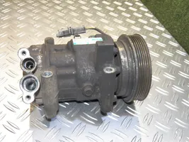 Mercedes-Benz Citan W415 Ilmastointilaitteen kompressorin pumppu (A/C) 8200953359