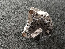 Renault Kangoo II Generator/alternator 231007033R