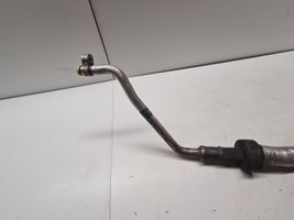 BMW 5 E39 Manguera/tubo del aire acondicionado (A/C) 6913893