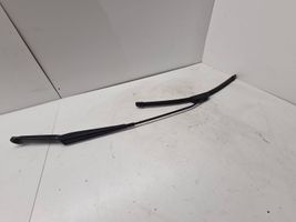 BMW X3 E83 Windshield/front glass wiper blade 3427725