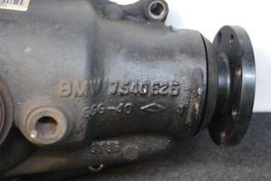 BMW X3 E83 Etutasauspyörästö 7546112