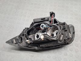 BMW 1 E82 E88 Lampa przednia 7193388